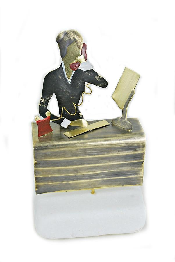 Χειροποίητο επιτραπέζιο διακοσμητικό Γραμματέας με γραφείο από ορείχαλκο σε πέτρινη βάση 7x5x11cm